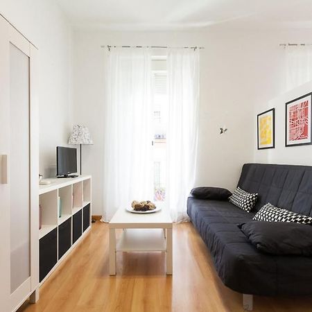 Peral Home Cozy Apartment Севилья Экстерьер фото